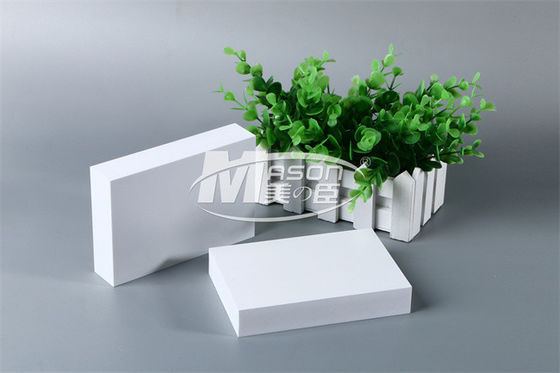 Las divisas blancas cubren el tablero de la espuma del PVC de 3m m 1220x2440m m Celuka 20m m