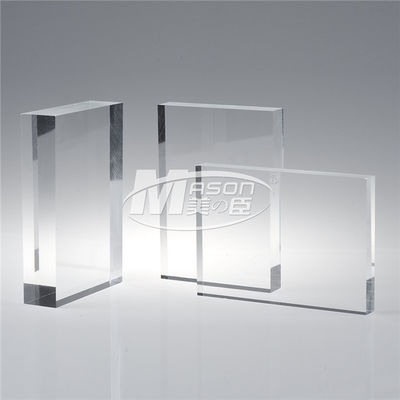 hoja plástica transparente 300m m de marcha del rasguño 4x8 del vidrio resistente óptico del plexiglás