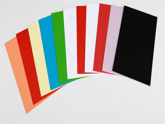 La hoja plástica del color de la hoja del ABS negro blanco de las láminas de plástico 3m m cortó a la medida
