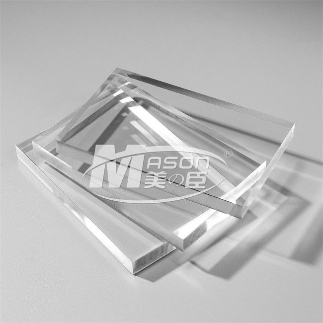 Placa plástica de acrílico resistente del rasguño resistente ULTRAVIOLETA 4x8 del plexiglás