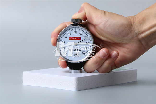 Tablero de encargo superficial duro 0.68g/cm3 de la espuma del PVC del tamaño del panel decorativo del PVC